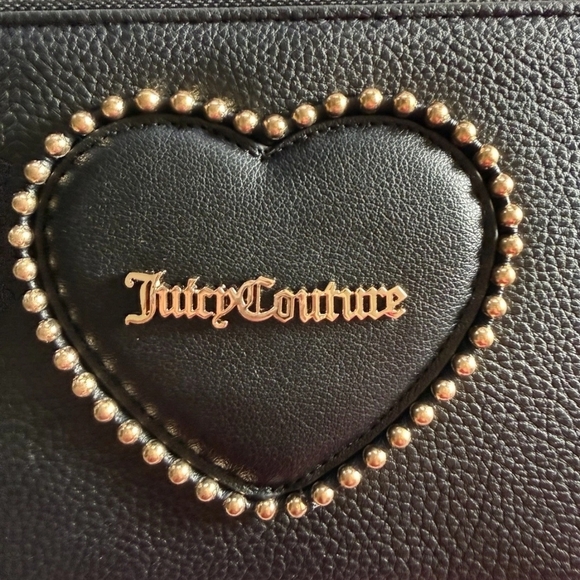Juicy Couture Black Heart Wristlet - Picture 3 of 5